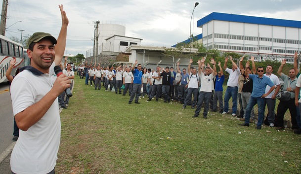 Historic Brazilian Aerospace Strike Ends, But Workers Continue Struggle